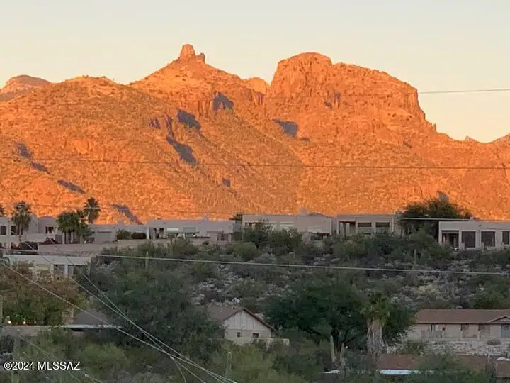 7255 E Snyder, Tucson, AZ 85750 - #1