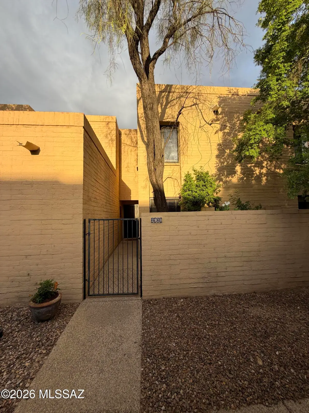 2928 E Sierra Vista, Tucson, AZ 85716 - #1