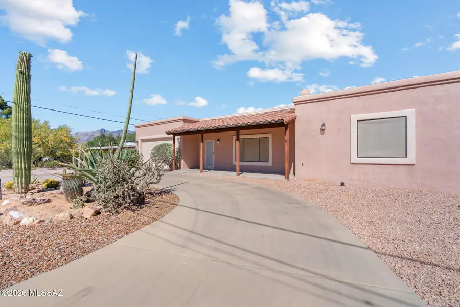 3232 N Olsen, Tucson, AZ 85719 - #3