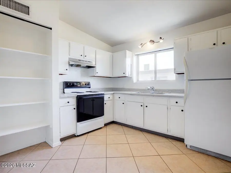 1808-1810 E Miles, Tucson, AZ 85719 - #2