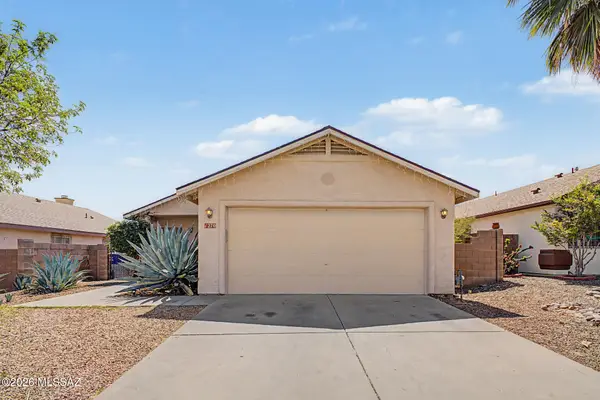 1270 N Falcon Ridge, Tucson, AZ 85745