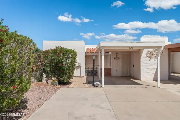 320 N Calle Del Lago, Green Valley, AZ 85614