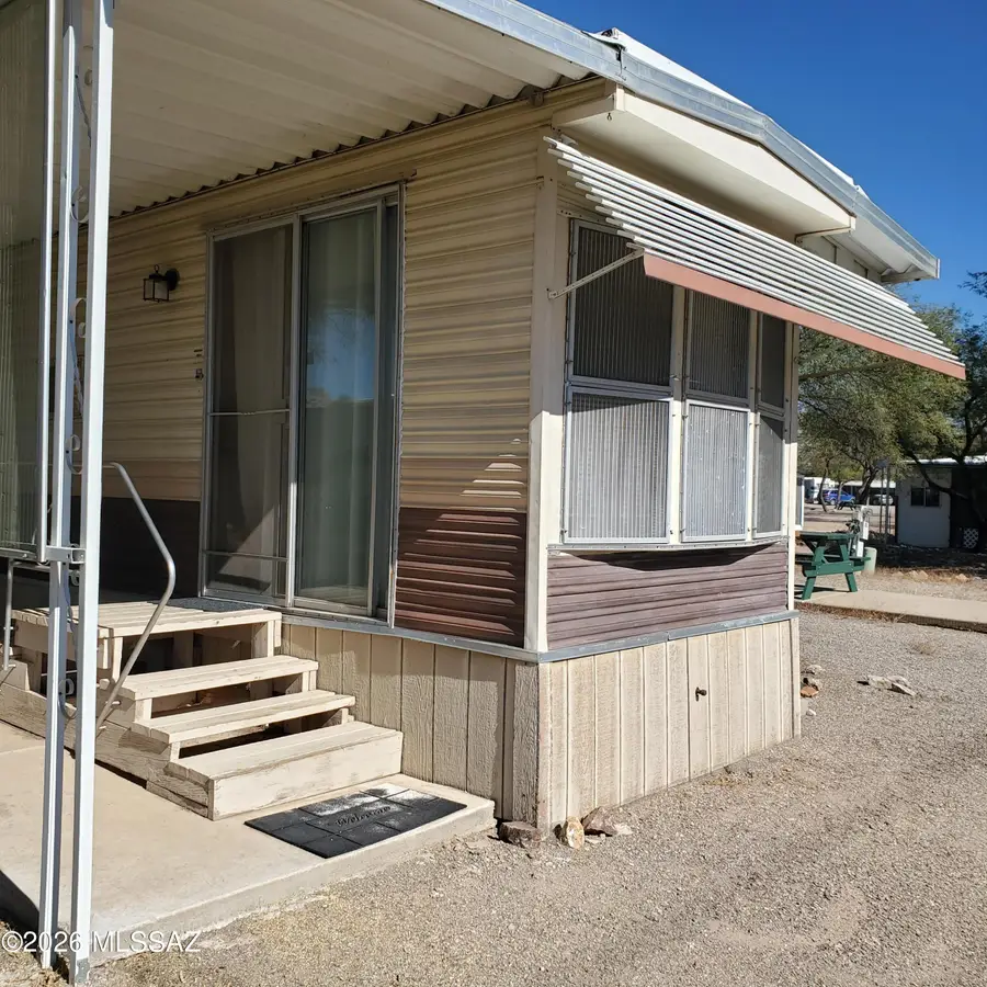 635 E Pearl, Benson, AZ 85602 - #2