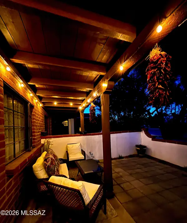 341 W Camino Penasco, Green Valley, AZ 85614