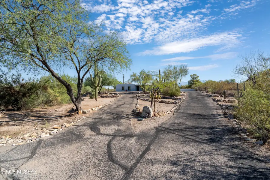 4760 N Paseo De Los Rancheros, Tucson, AZ 85745 - #2
