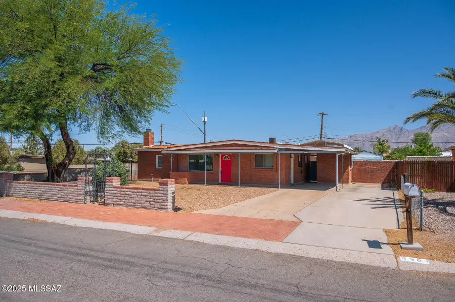 4301 E Hayhurst, Tucson, AZ 85712 - #3