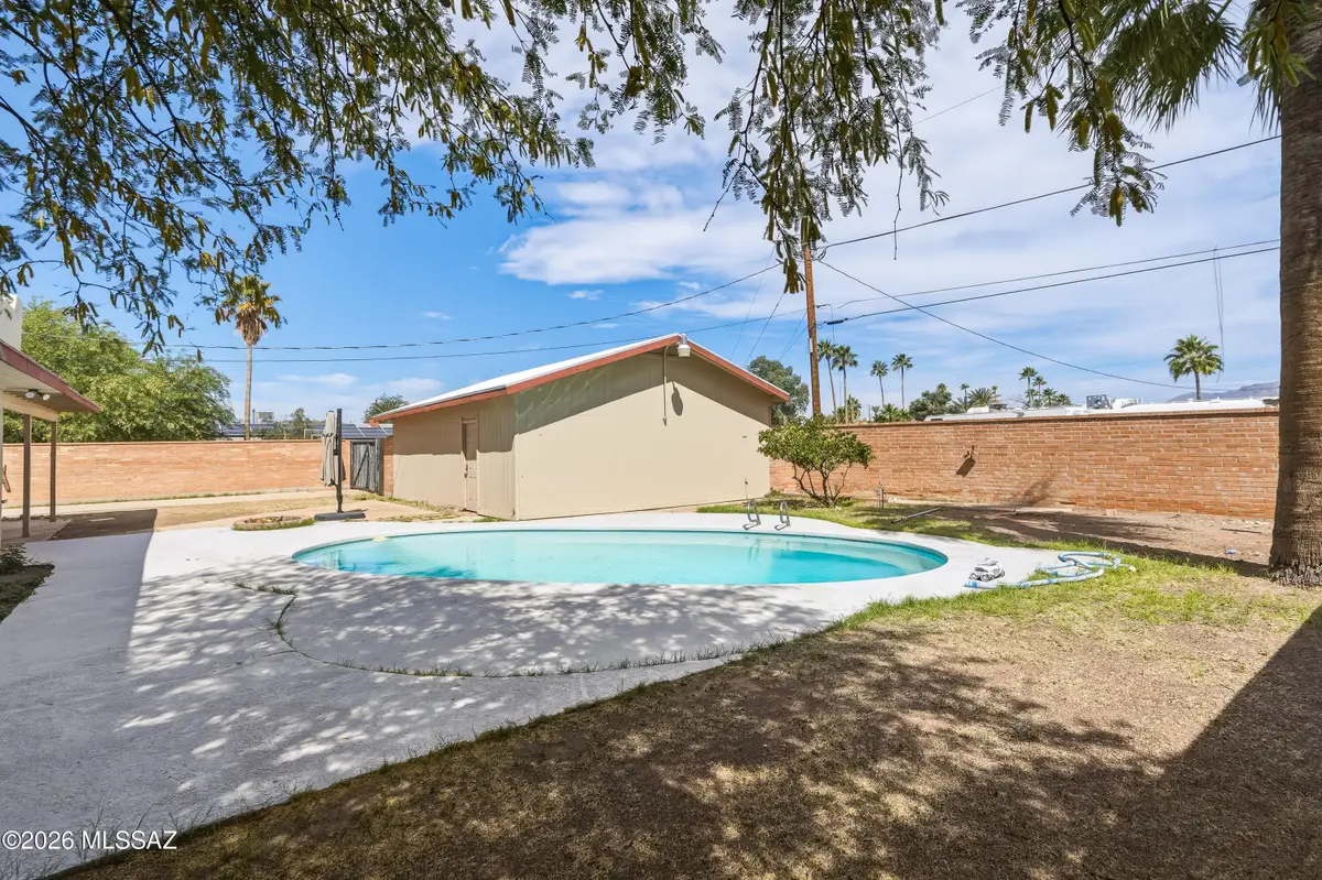 5203 E 18th, Tucson, AZ 85711 - #1