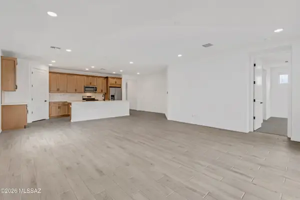 13953 E Squamata, Vail, AZ 85641