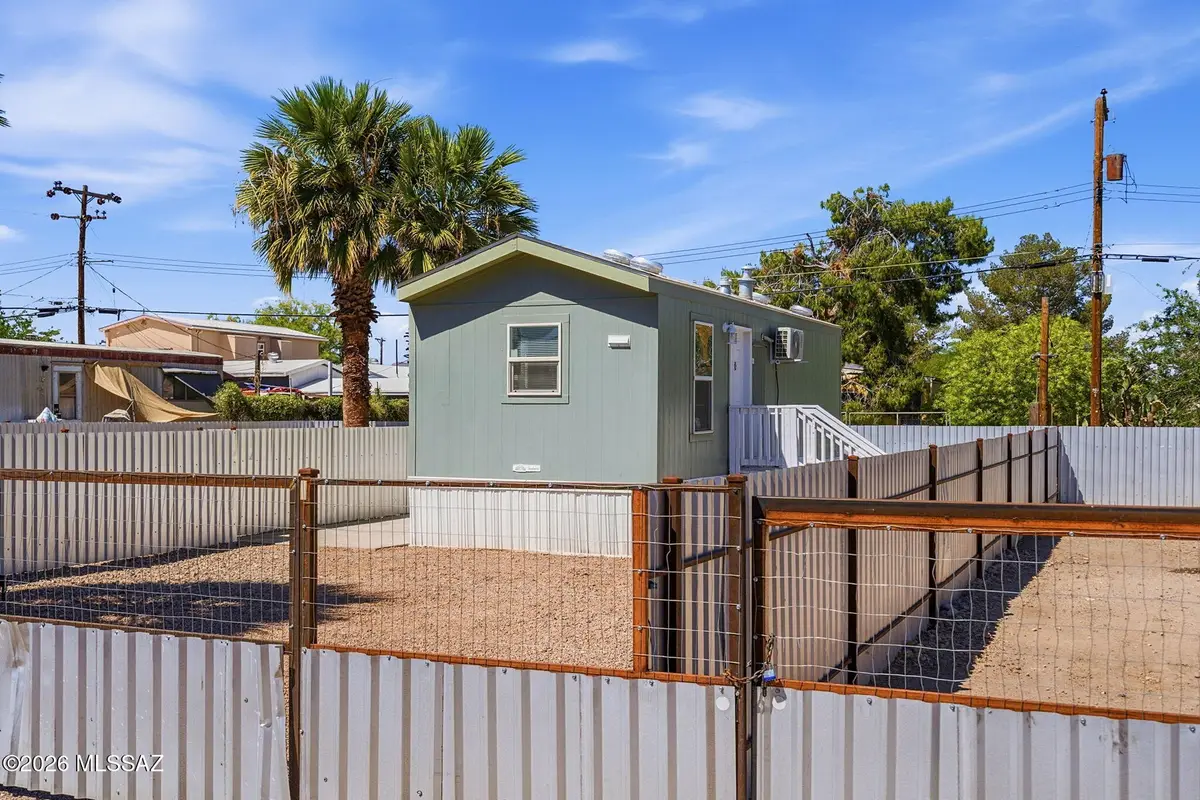 4601 N Camino Feliz, Tucson, AZ 85705 - #1