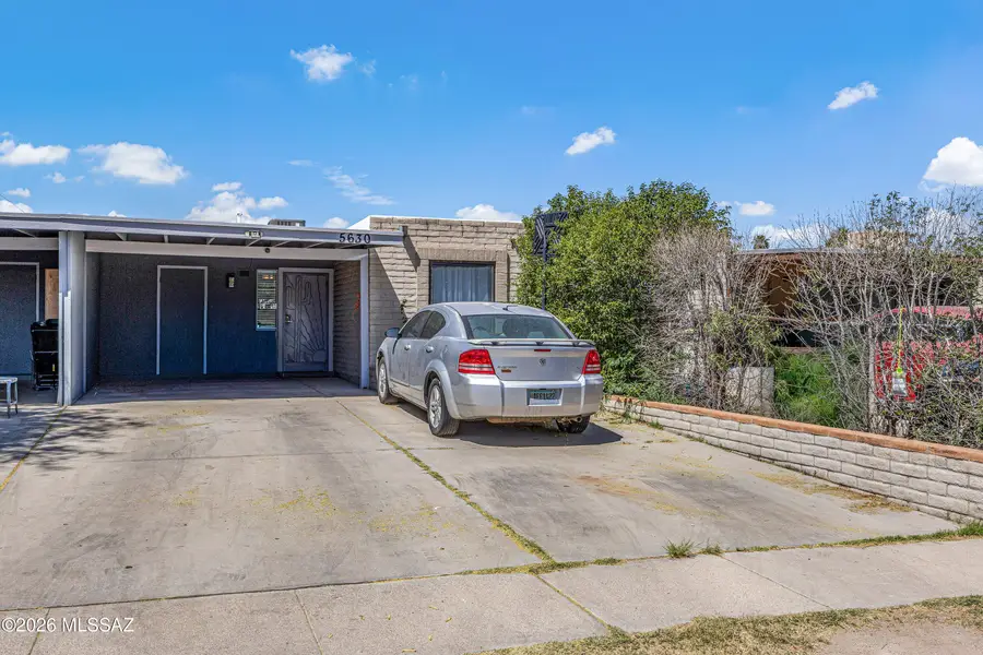 5630 S Holladay, Tucson, AZ 85706 - #3