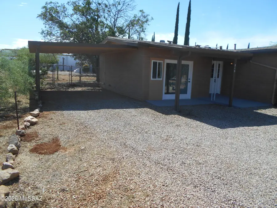 215 N Klassen, Pearce, AZ 85625 - #2