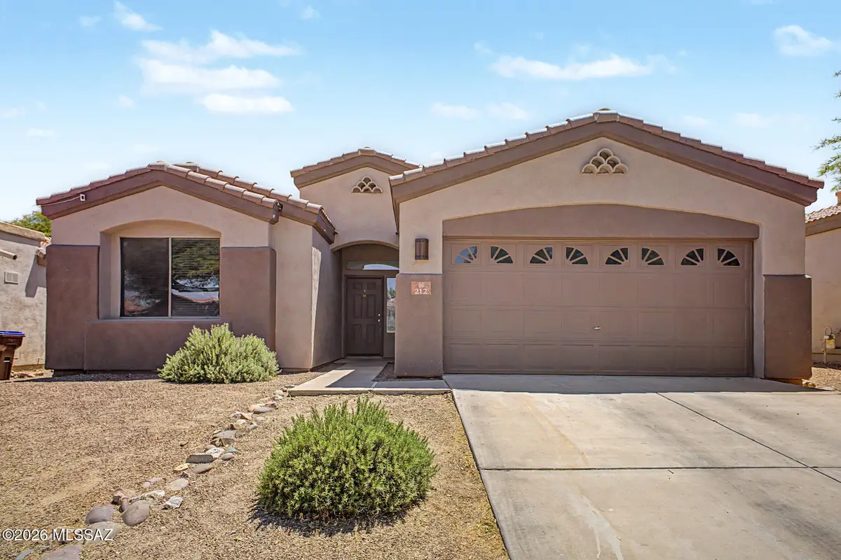 212 E Placita Nubes De Agua, Sahuarita, AZ 85629 - #1