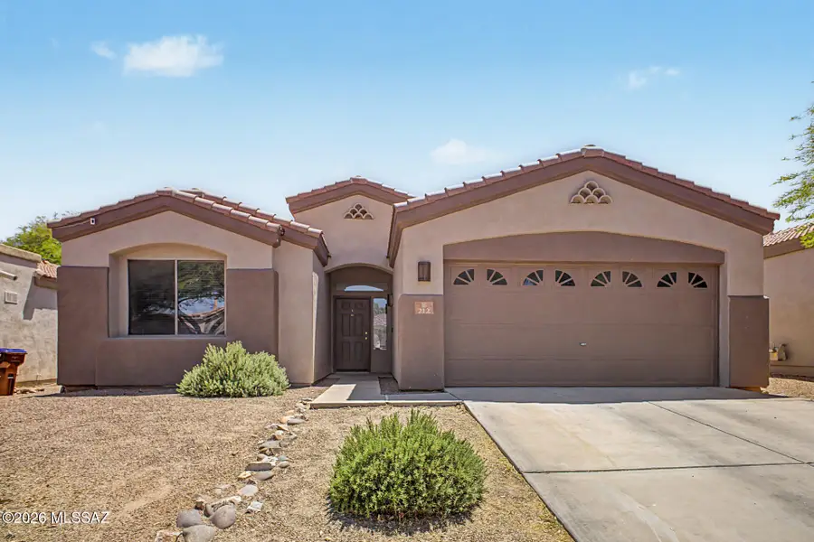 212 E Placita Nubes De Agua, Sahuarita, AZ 85629 - #2