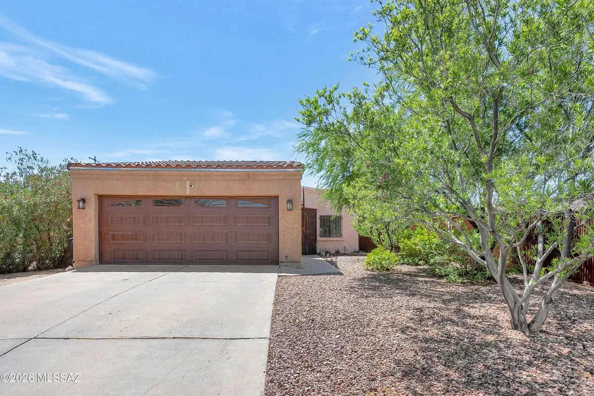 4026 E Whitman, Tucson, AZ 85711 - #1