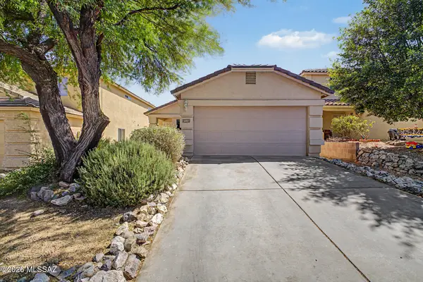 681 W Ash Ridge, Green Valley, AZ 85614