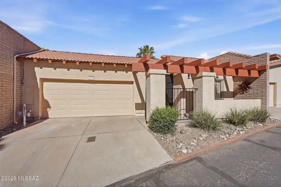 5779 N Camino De La Noche, Tucson, AZ 85718 - #3