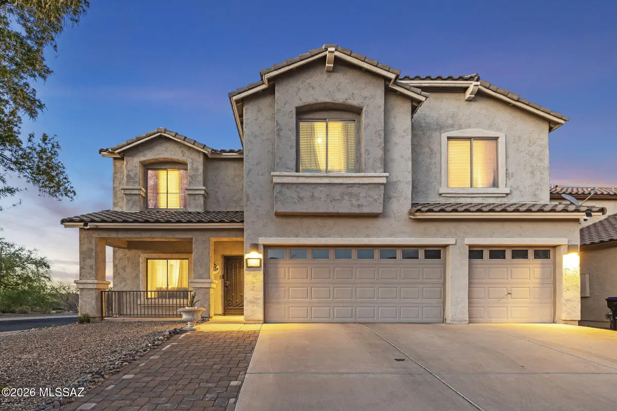 843 W Vuelta Granadina, Sahuarita, AZ 85629 - #1