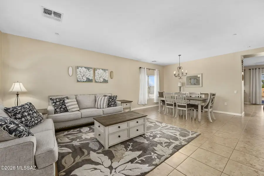 843 W Vuelta Granadina, Sahuarita, AZ 85629 - #3