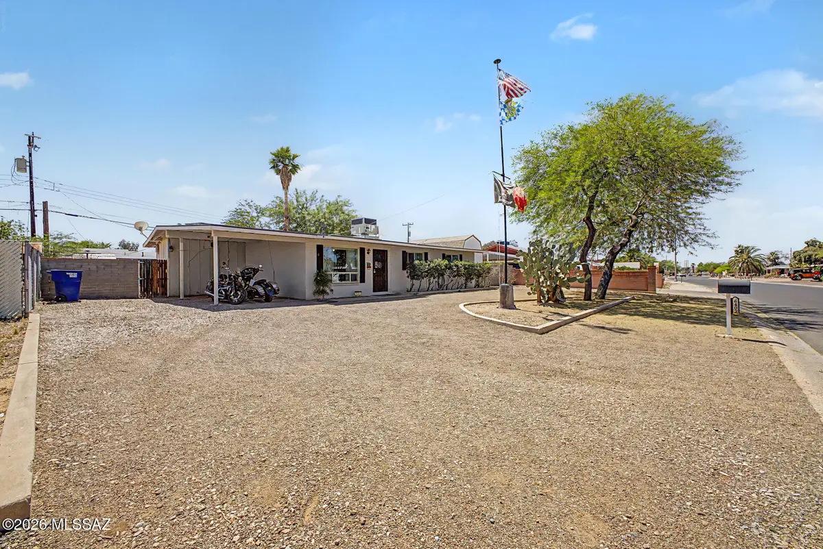 6402 E Calle Castor, Tucson, AZ 85710 - #1