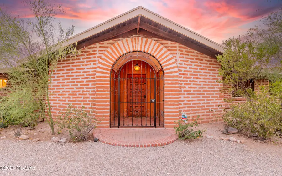 3959 N Camino Sinuoso, Tucson, AZ 85718 - #2
