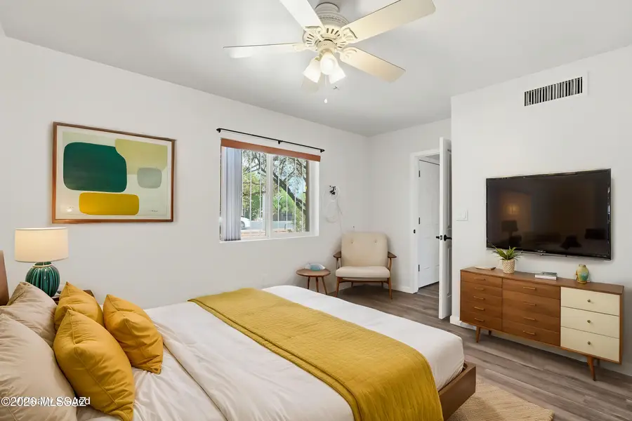 4438 E Fort Lowell, Tucson, AZ 85712 - #3