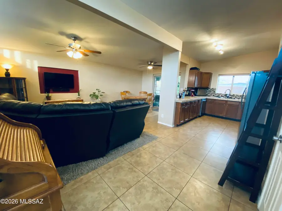 6736 E 17th, Tucson, AZ 85710 - #2