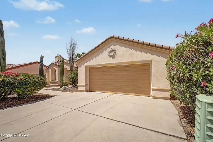 9815 N High Meadow, Tucson, AZ 85742 - #2