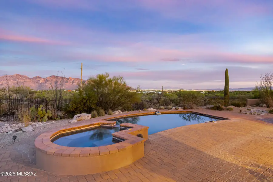 14050 N Hawk Canyon, Tucson, AZ 85755 - #2