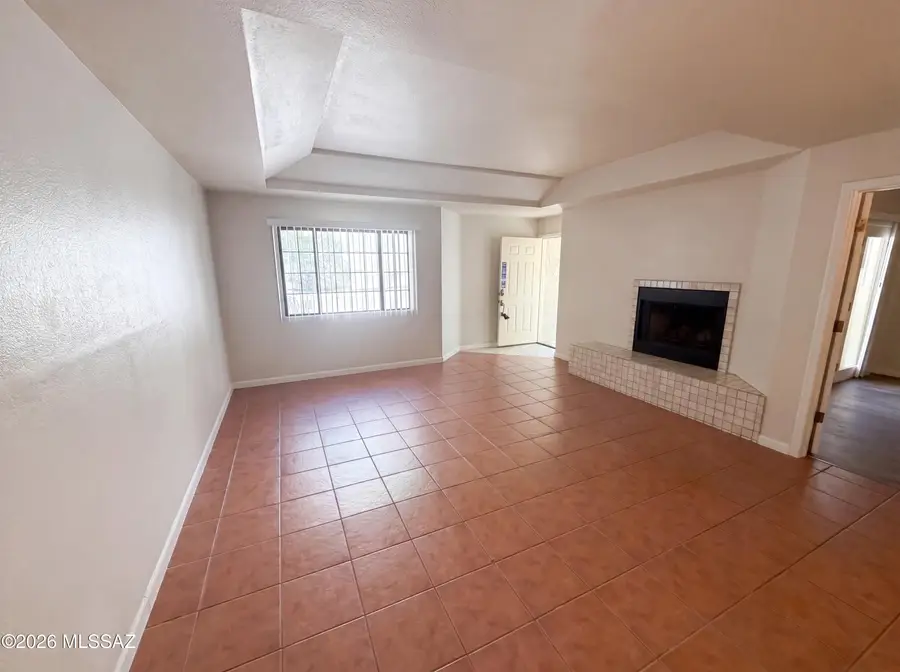 1200 E River, Tucson, AZ 85718 - #3