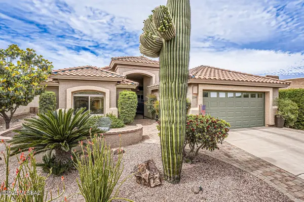 2248 E Desert Squirrel, Green Valley, AZ 85614