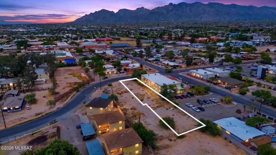 216 E Yavapai, Tucson, AZ 85705 - #2