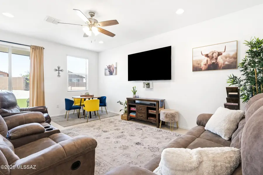 686 W Calle El Teclado, Sahuarita, AZ 85629 - #3