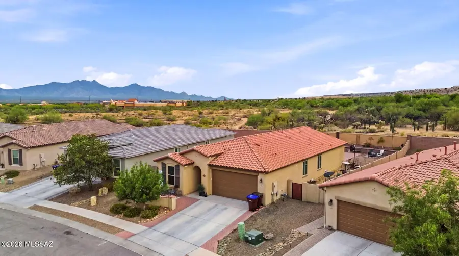 1009 W Calle Zoca, Sahuarita, AZ 85629 - #2