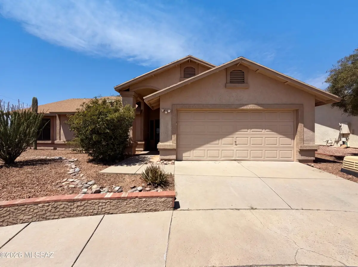9625 N Broadmede, Tucson, AZ 85742 - #1