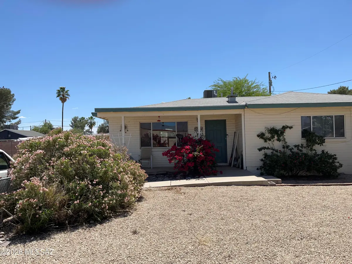 5746 E 26th, Tucson, AZ 85711 - #1