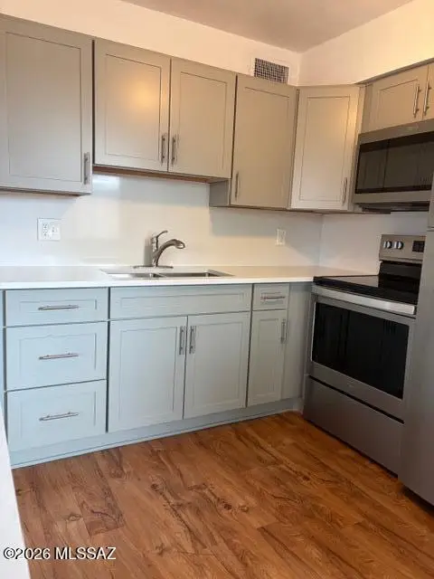 1360 S Avenida Polar, Tucson, AZ 85710
