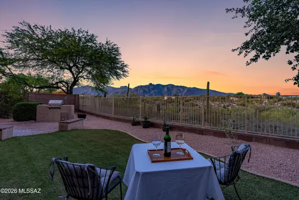 4974 N Louis River, Tucson, AZ 85718