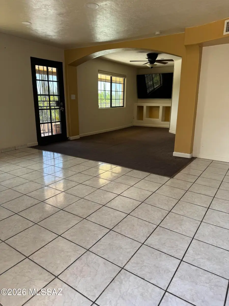 664 N Mercedes, Nogales, AZ 85621 - #3