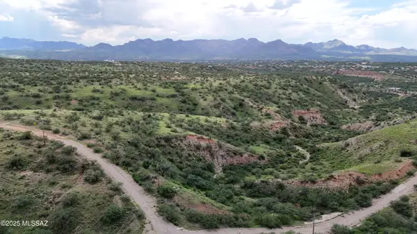 394 Calle Buzo, Rio Rico, AZ 85648