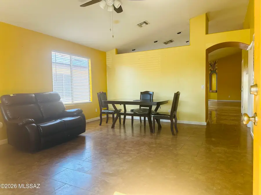 4641 S Paseo Rio Bravo, Tucson, AZ 85714 - #3