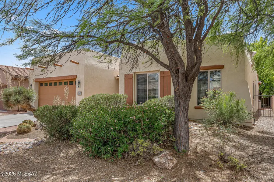 520 E Via Puente Lindo, Sahuarita, AZ 85629 - #3