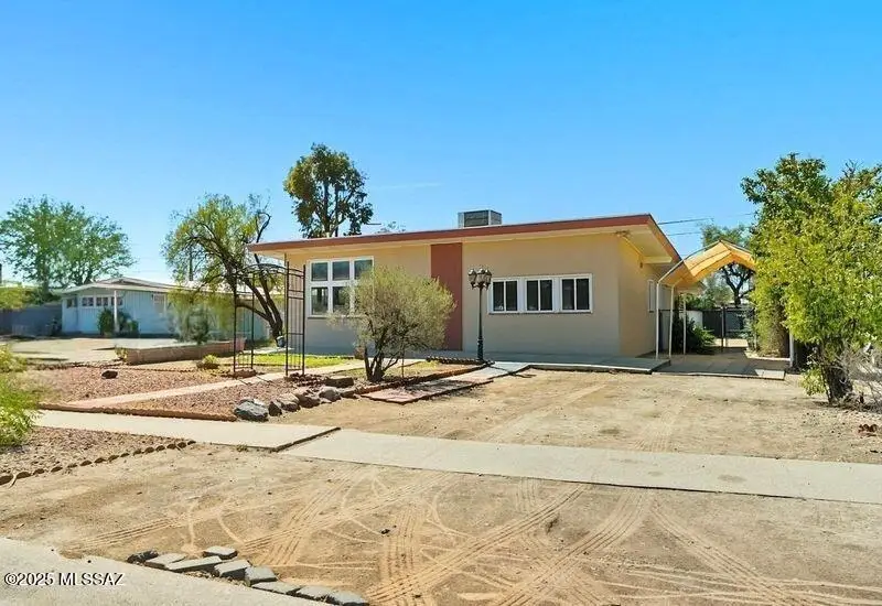 2120 E 33rd, Tucson, AZ 85713 - #2