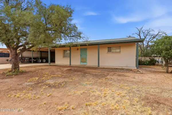 943 W Calle Garcia, Tucson, AZ 85706
