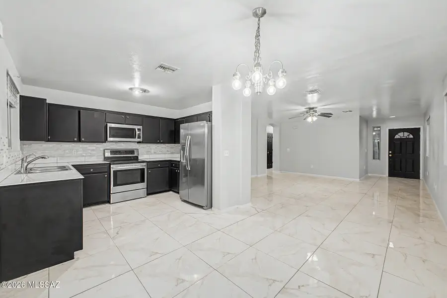 320 W Iowa, Tucson, AZ 85706 - #2
