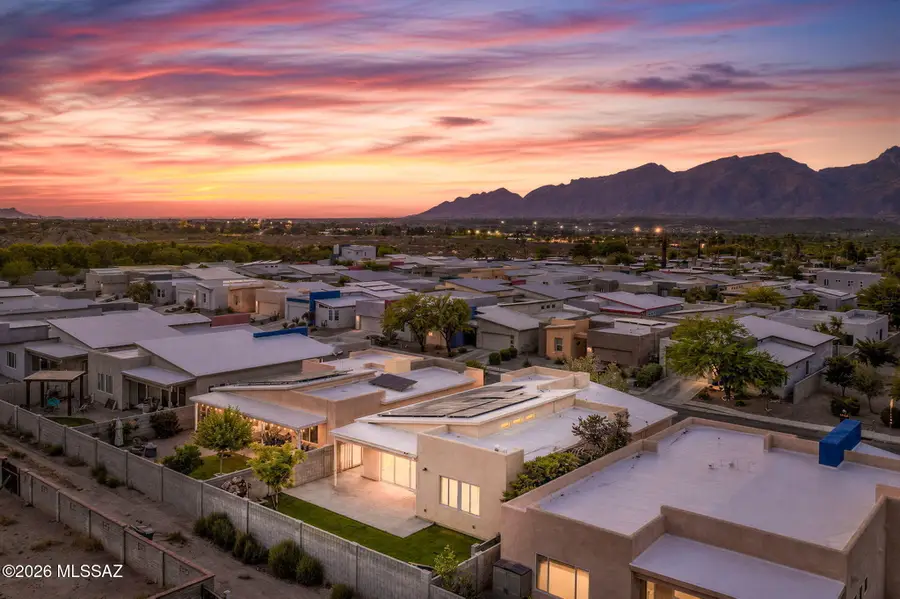 7580 E Bookmark, Tucson, AZ 85715 - #2