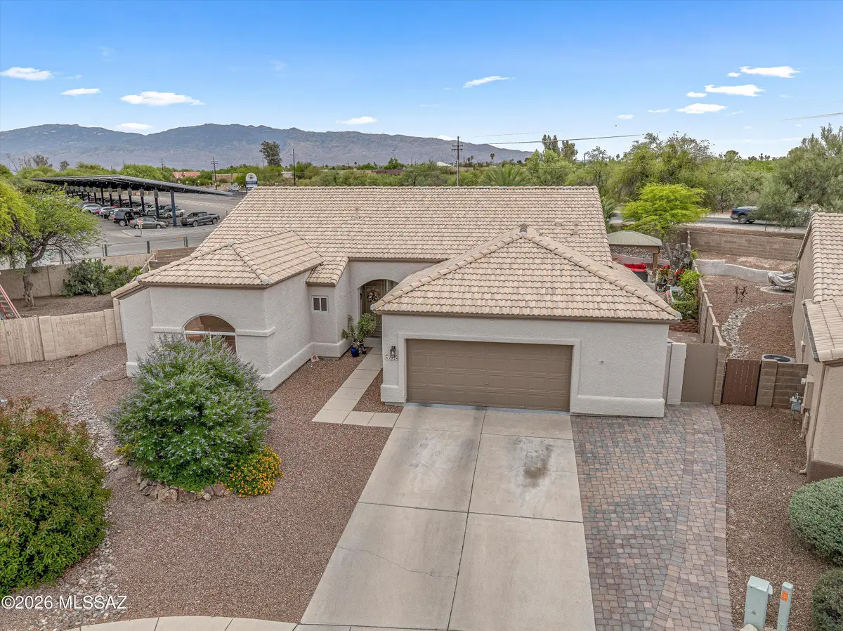 1724 N Spanish Moss, Tucson, AZ 85715 - #1