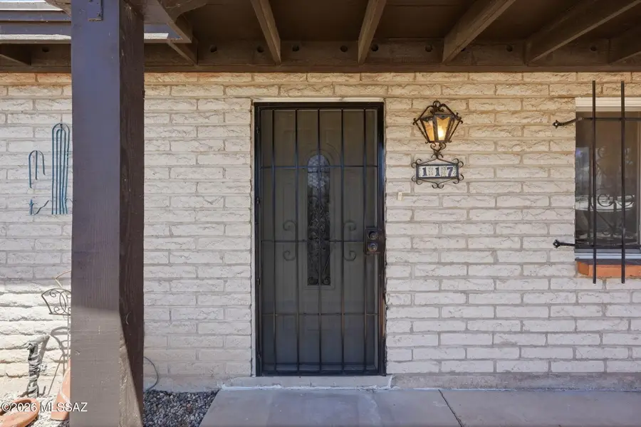 117 E El Limon, Green Valley, AZ 85614 - #3