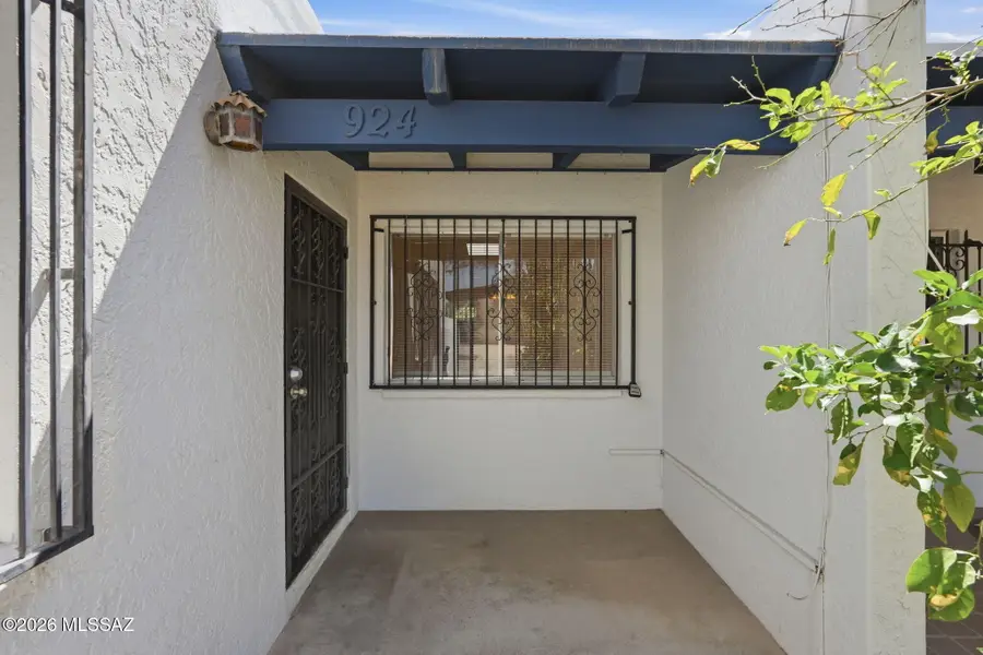 924 N Venice, Tucson, AZ 85711 - #3