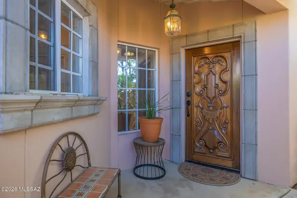 6352 N Skyline, Tucson, AZ 85718