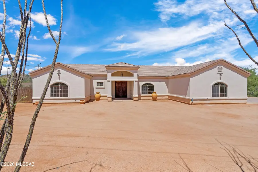 880 Calle Zapotec, Rio Rico, AZ 85648 - #3